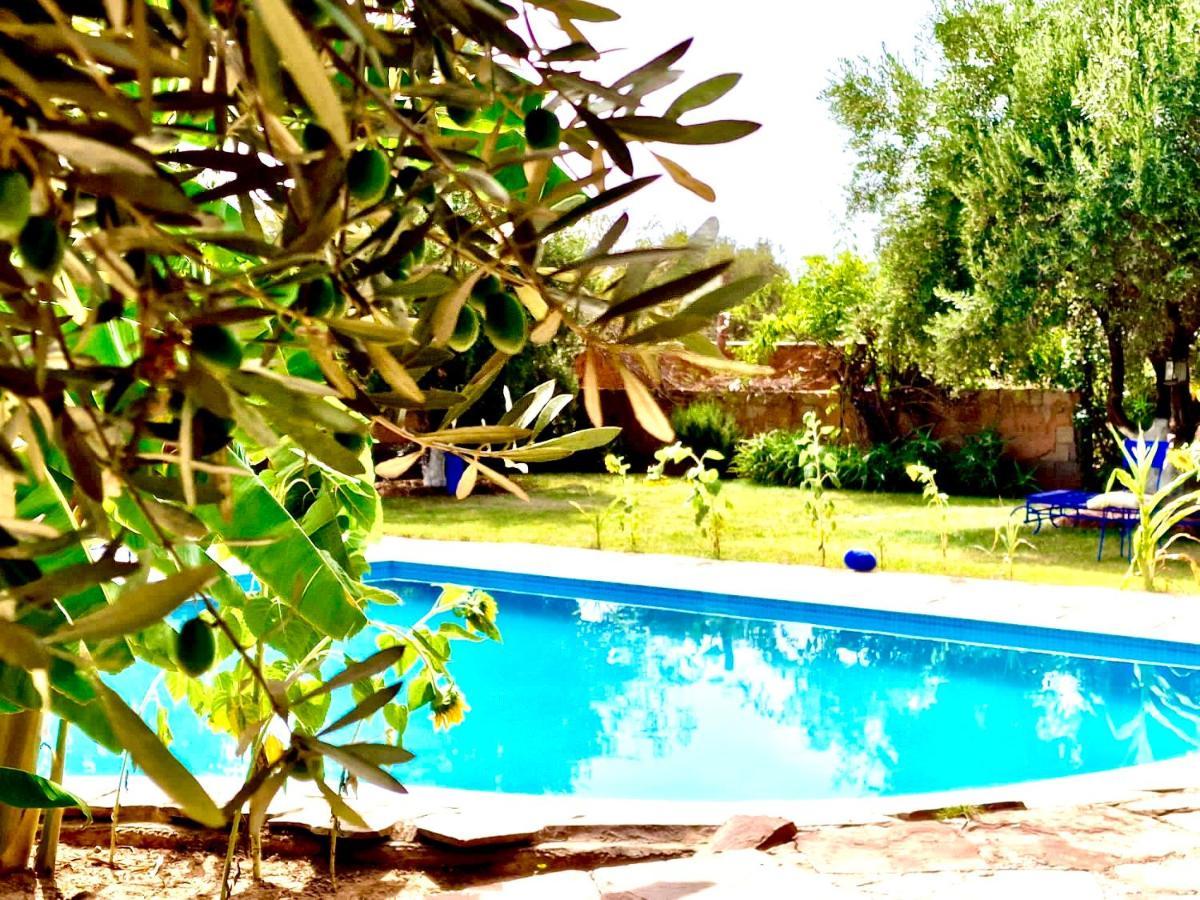 Le Domaine De Carole Marrakech Bed & Breakfast Douar Akkara Exterior photo