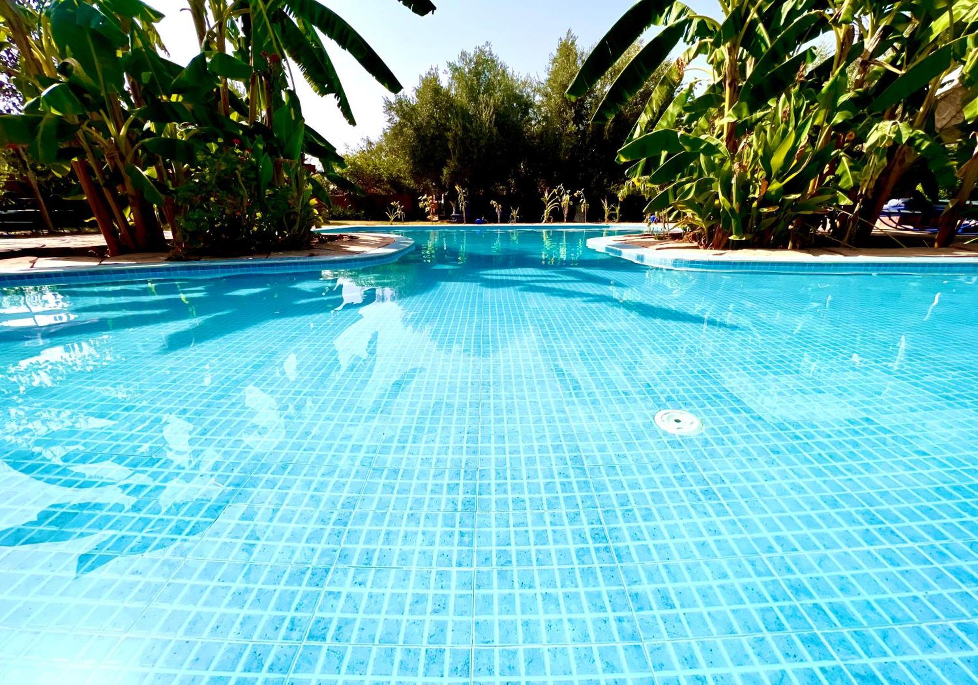 Le Domaine De Carole Marrakech Bed & Breakfast Douar Akkara Exterior photo