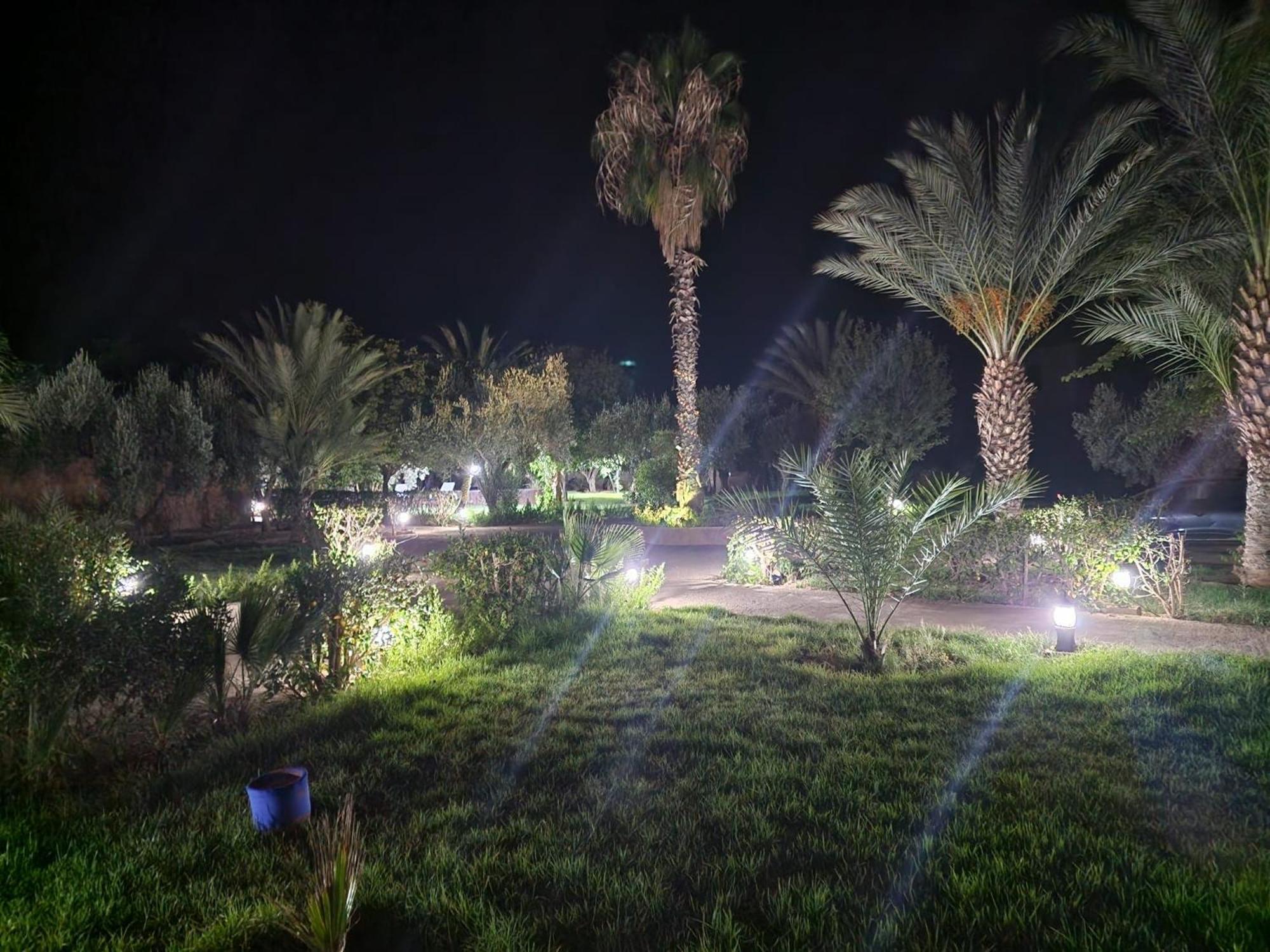 Le Domaine De Carole Marrakech Bed & Breakfast Douar Akkara Exterior photo